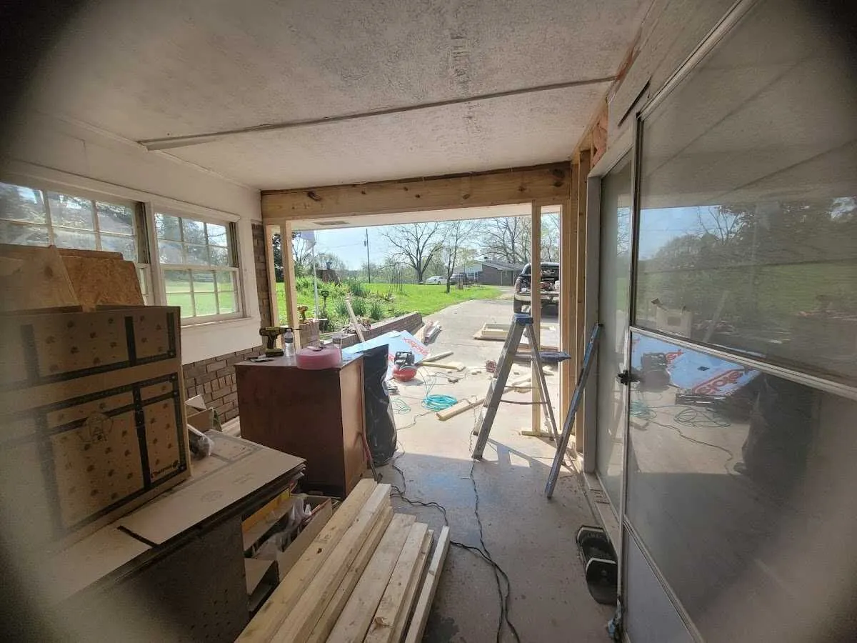 Air movers and dehumidifier for Water Mitigation Services in Winder